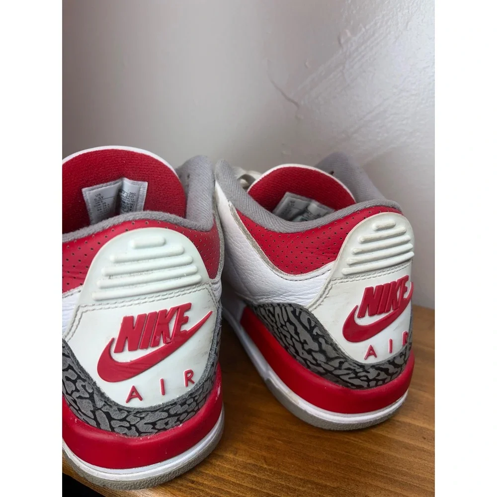 Jordan 3 Retro Fire Red 2022 White Red Elephant Print DM0967-160 Kids 6.5Y